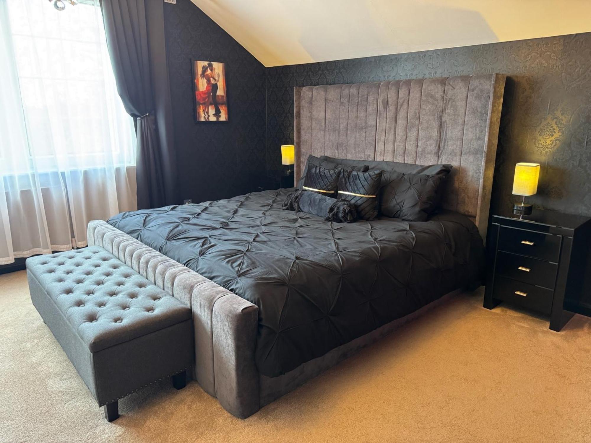 Finn Village - Loch Lomond Villa B&B - Black Room With Jacuzzi-Style Bath غلاسغو المظهر الخارجي الصورة